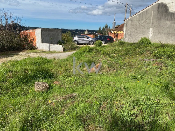 Moradia T2 para Venda em Santiago e São Simão de Litém e Albergaria dos Doze Foto 14