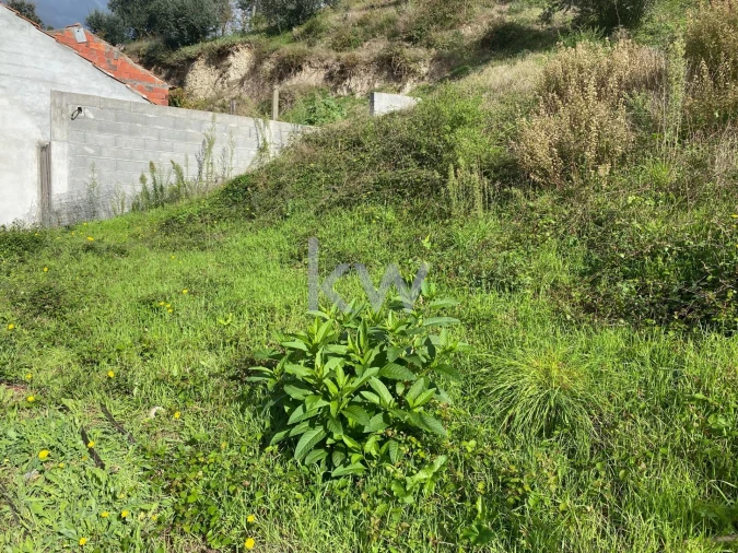 Moradia T2 para Venda em Santiago e São Simão de Litém e Albergaria dos Doze Foto 10