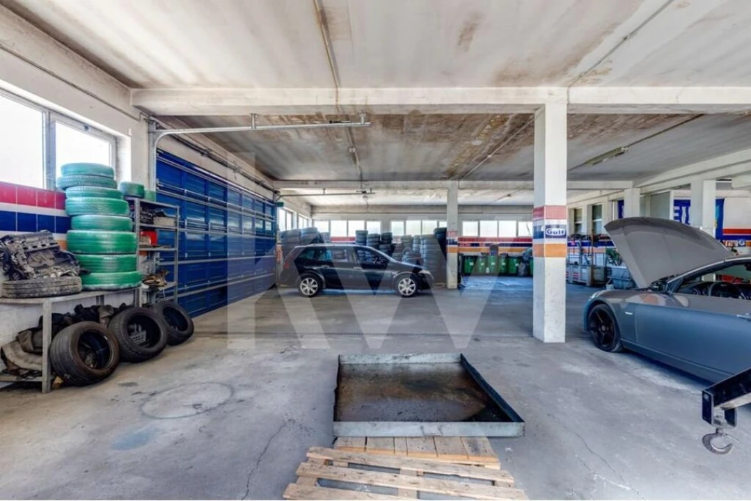 Armazém para Venda em Avintes Foto 20