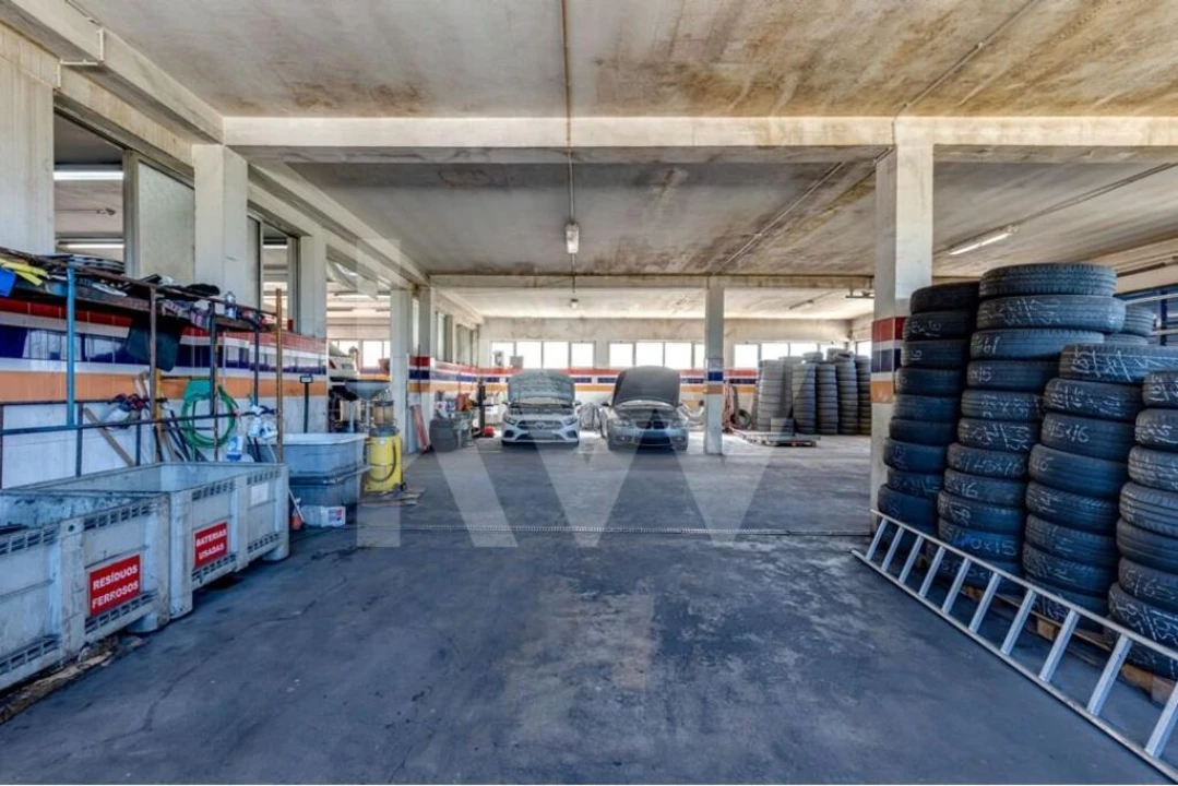 Armazém para Venda em Avintes Foto 18