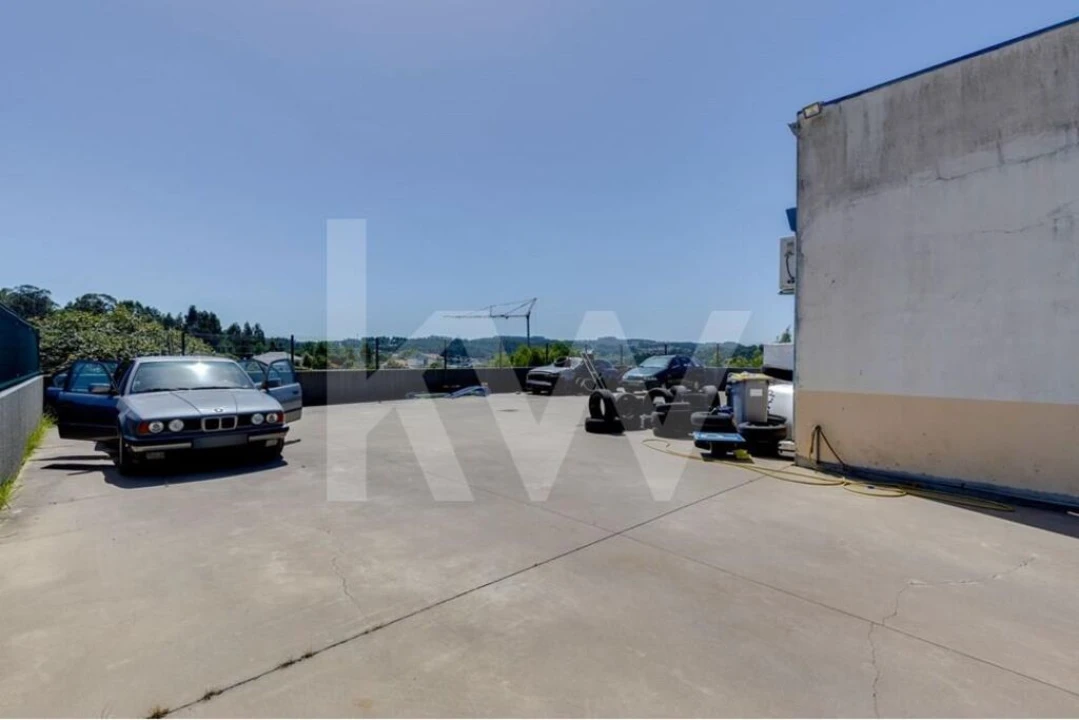 Armazém para Venda em Avintes Foto 8