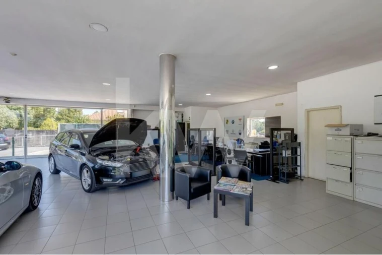 Armazém para Venda em Avintes Foto 9