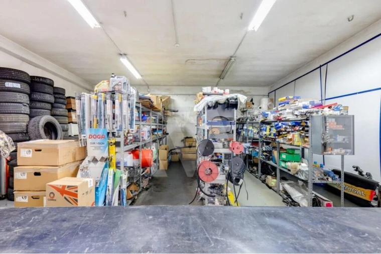 Armazém para Venda em Avintes Foto 28