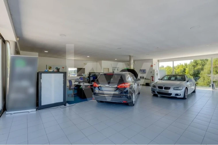 Armazém para Venda em Avintes Foto 13