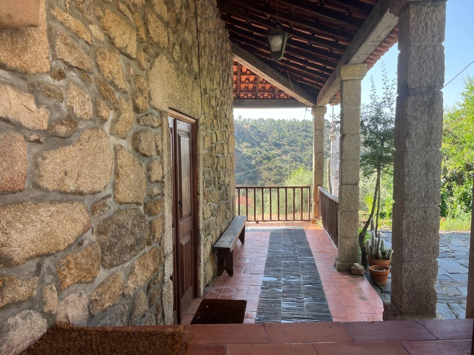 Quinta T4 para Venda em Longroiva Foto 6