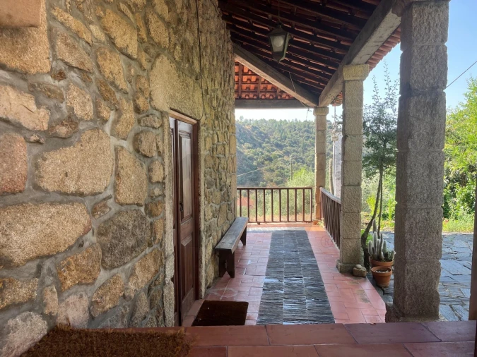 Quinta T4 para Venda em Longroiva Foto 6