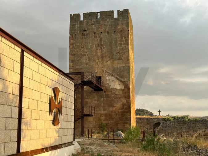 Quinta T4 para Venda em Longroiva Foto 21