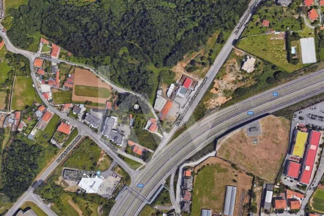 Terreno para Venda em Gulpilhares e Valadares Foto 3
