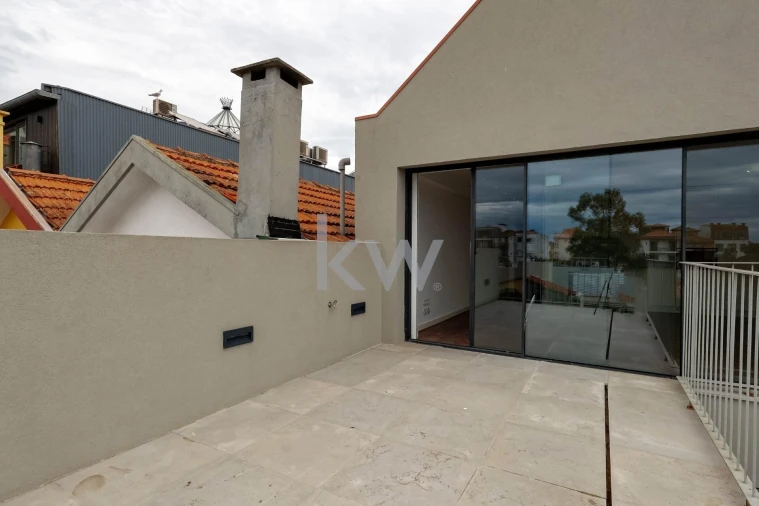 Apartamento T2 para Venda em Cedofeita, Santo Ildefonso, Sé, Miragaia, São Nicolau e Vitória Foto 2