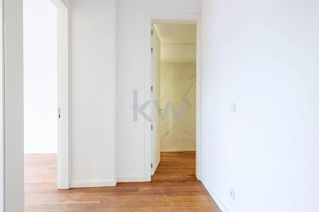 Apartamento T2 para Venda em Cedofeita, Santo Ildefonso, Sé, Miragaia, São Nicolau e Vitória Foto 19