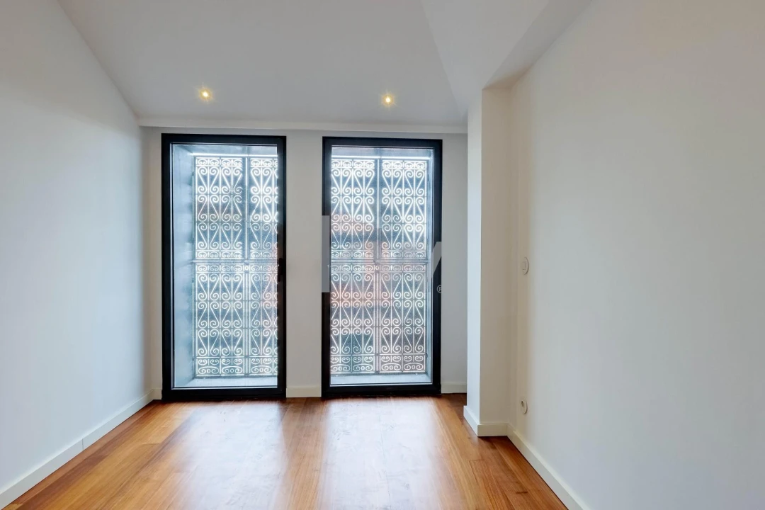Apartamento T2 para Venda em Cedofeita, Santo Ildefonso, Sé, Miragaia, São Nicolau e Vitória Foto 1