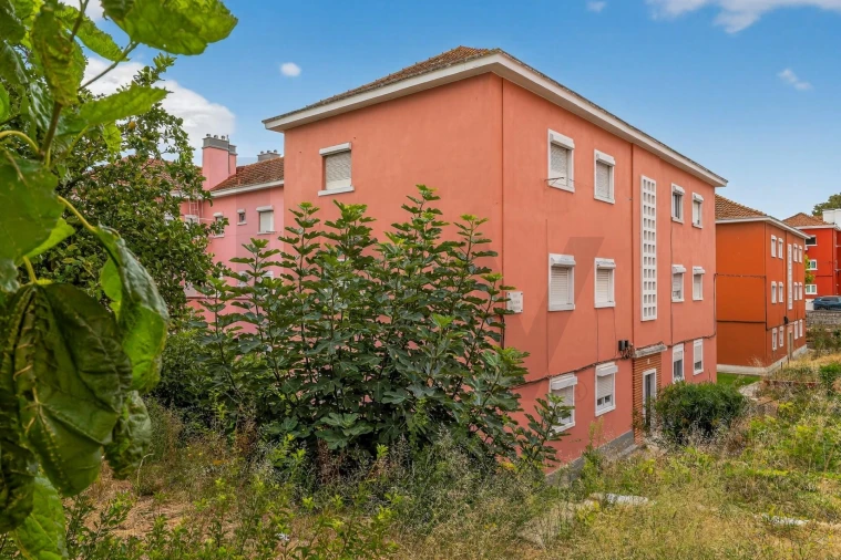 Apartamento T2 para Venda em Beato Foto 19