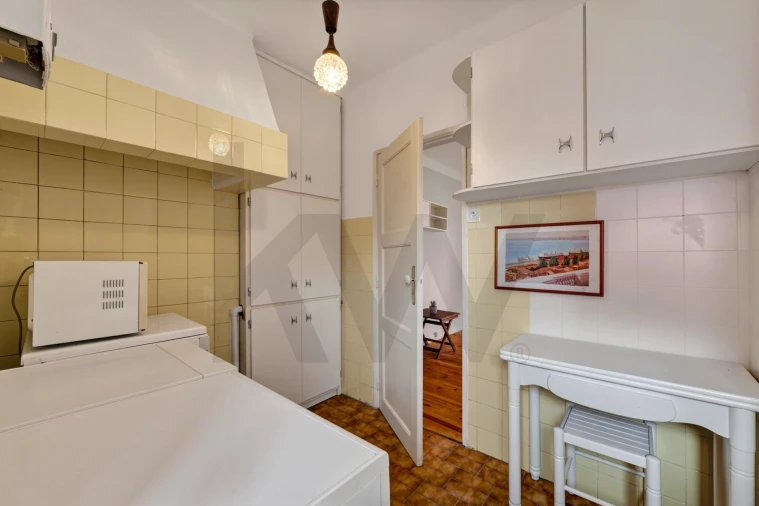 Apartamento T2 para Venda em Beato Foto 17