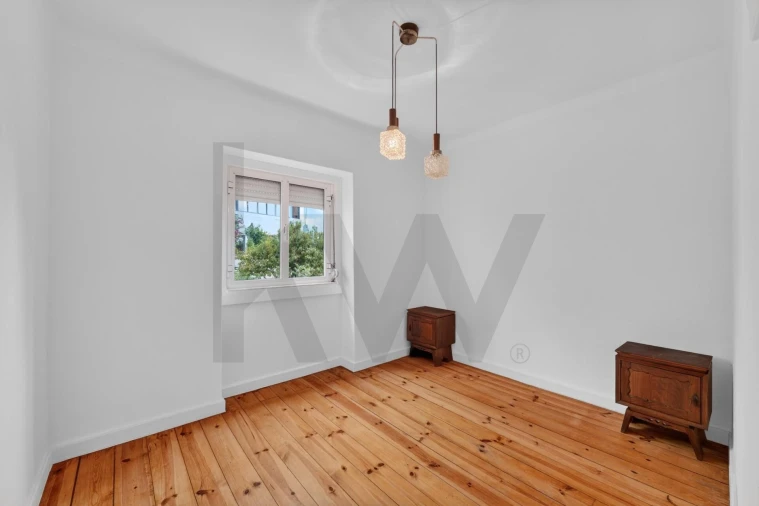 Apartamento T2 para Venda em Beato Foto 12