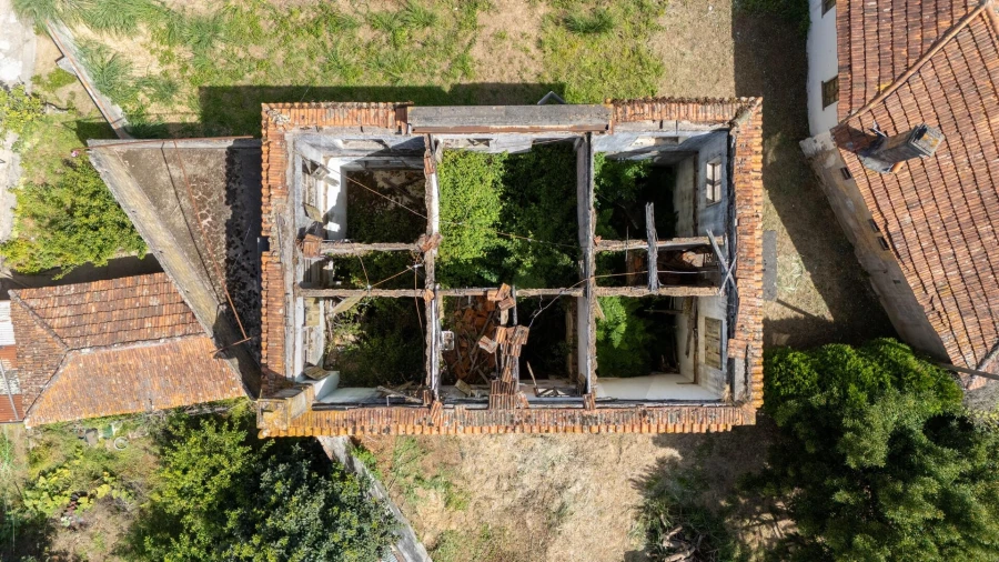 Moradia T3 para Venda em Anta e Guetim Foto 3