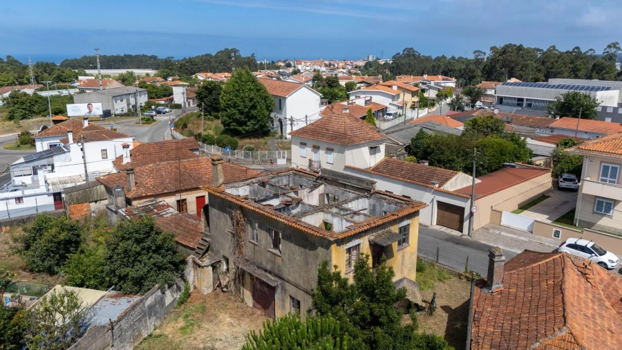 Moradia T3 para Venda em Anta e Guetim Foto 4