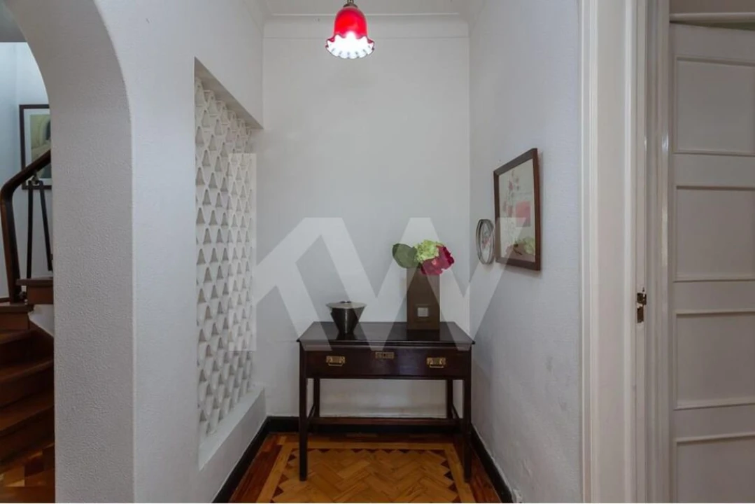 Moradia T4 para Venda em Algés, Linda-A-Velha e Cruz Quebrada-Dafundo Foto 8