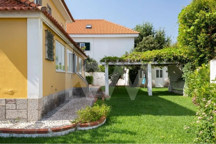 Moradia T4 para Venda em Algés, Linda-A-Velha e Cruz Quebrada-Dafundo Foto 52