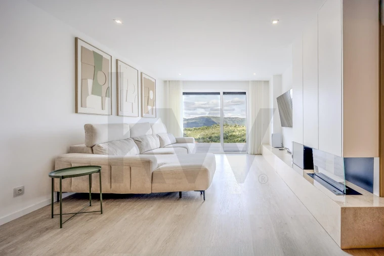 Quinta T4 para Venda em Bucelas Foto 12