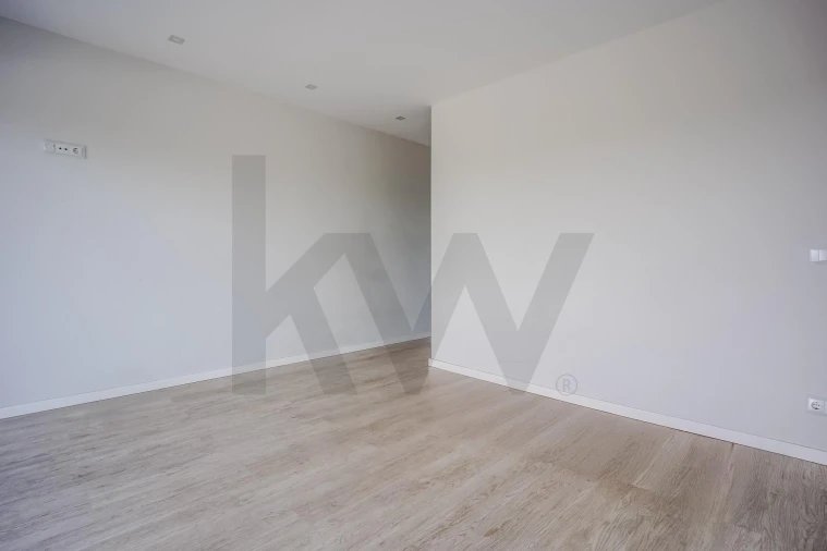 Quinta T4 para Venda em Bucelas Foto 39