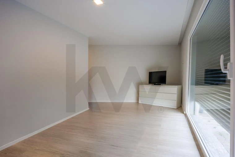 Quinta T4 para Venda em Bucelas Foto 33