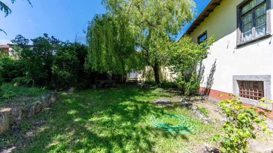 Quinta T11 para Venda em Bornes e Burga
