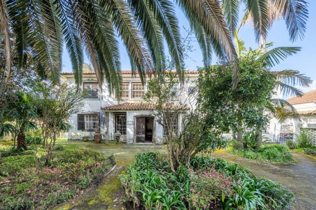 Moradia T5 para Venda em São João da Madeira Foto 1