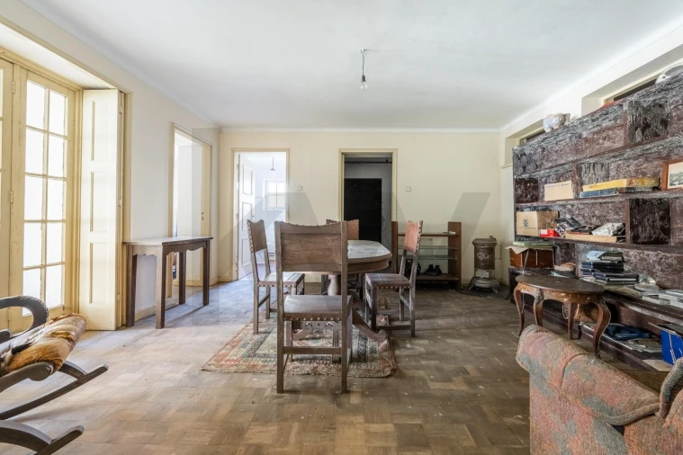 Moradia T5 para Venda em São João da Madeira Foto 38