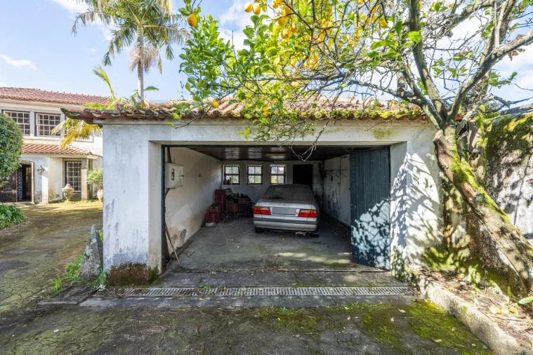 Moradia T5 para Venda em São João da Madeira Foto 46