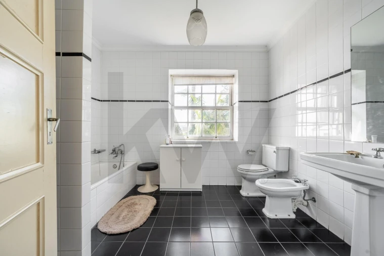 Moradia T5 para Venda em São João da Madeira Foto 36