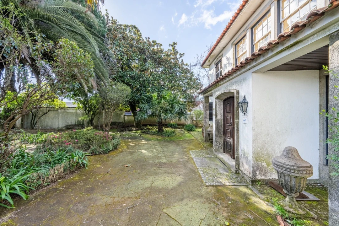 Moradia T5 para Venda em São João da Madeira Foto 29