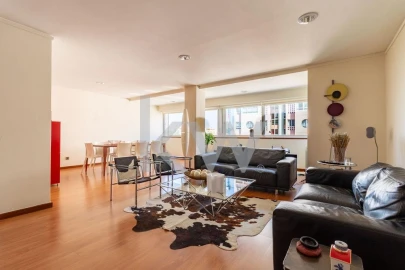Apartamento T4 para Venda em Beato