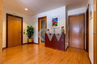 Apartamento T4 para Venda em Beato