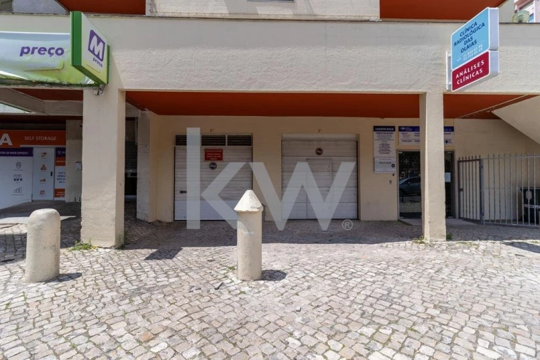 Apartamento T4 para Venda em Beato Foto 30