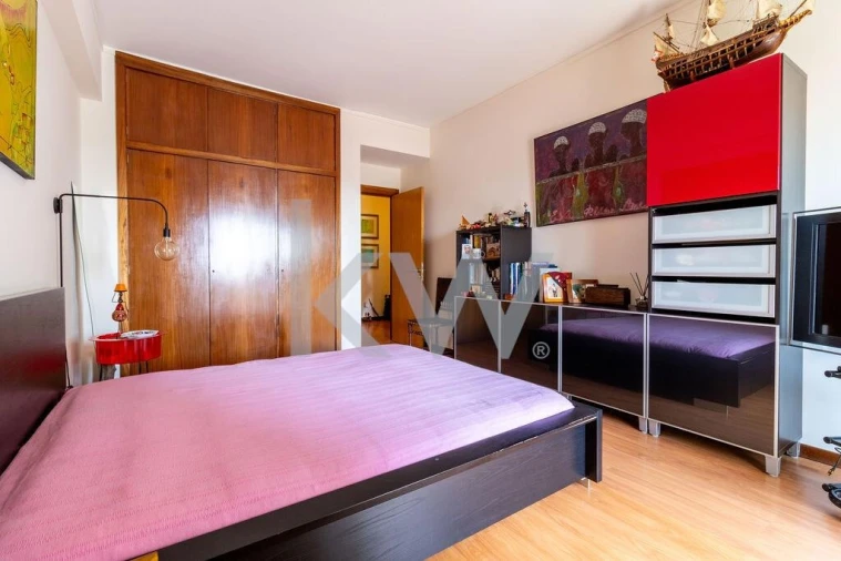 Apartamento T4 para Venda em Beato Foto 11