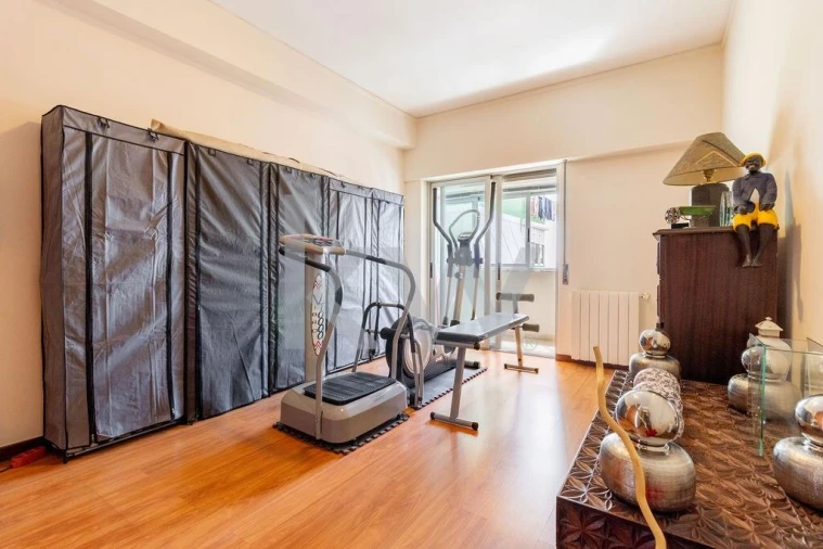 Apartamento T4 para Venda em Beato Foto 15