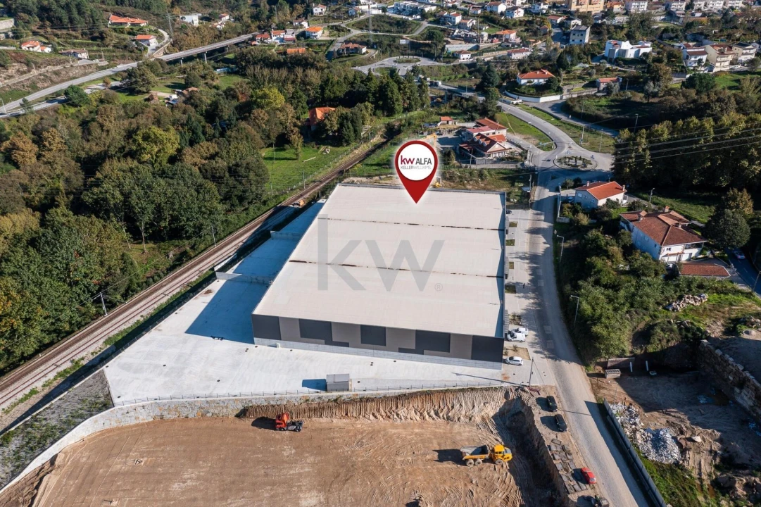 Armazém para Arrendamento em Livração Foto 18