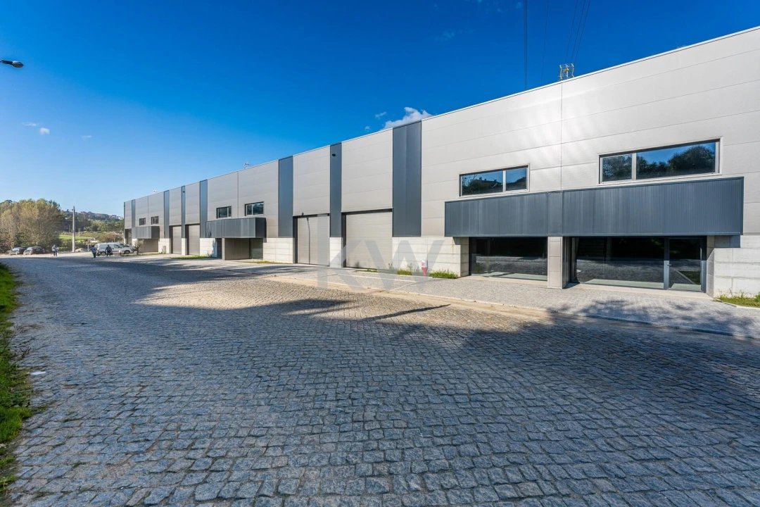 Armazém para Arrendamento em Livração Foto 12