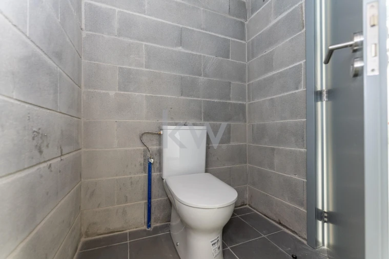 Armazém para Arrendamento em Livração Foto 9