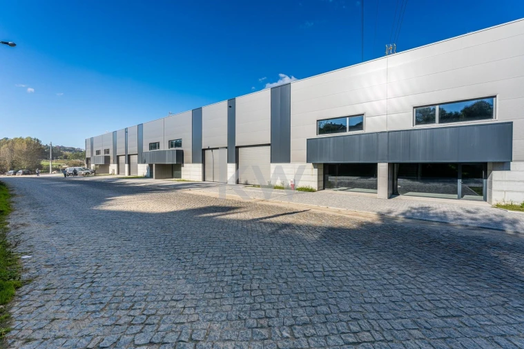 Armazém para Arrendamento em Livração Foto 12