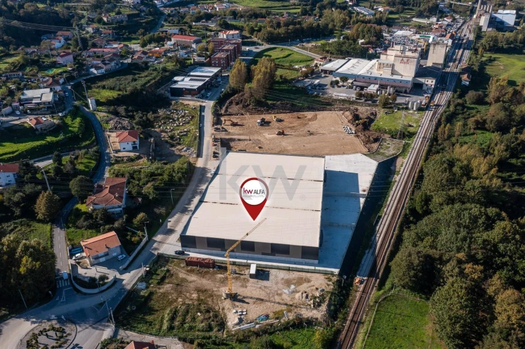 Armazém para Arrendamento em Livração Foto 16