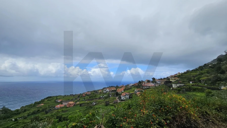 Terreno para Venda em Ponta Delgada Foto 2