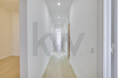 Apartamento T3 para Arrendamento em Avenidas Novas
