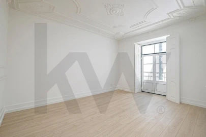 Apartamento T3 para Arrendamento em Avenidas Novas