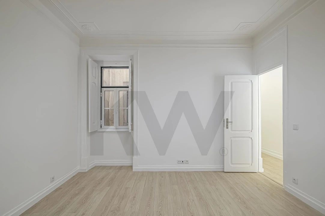 Apartamento T3 para Arrendamento em Avenidas Novas Foto 7