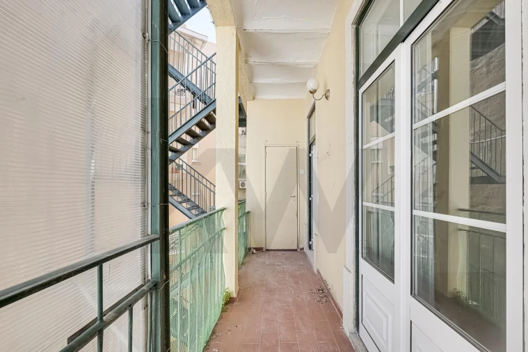 Apartamento T3 para Arrendamento em Avenidas Novas Foto 15