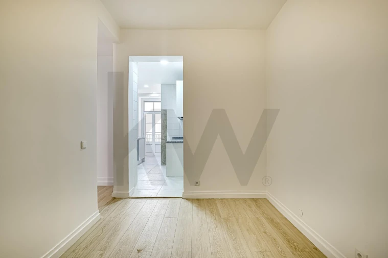 Apartamento T3 para Arrendamento em Avenidas Novas Foto 12