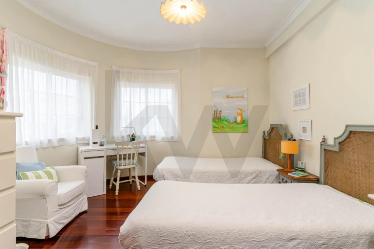 Moradia T4 para Arrendamento em Charneca de Caparica e Sobreda Foto 19