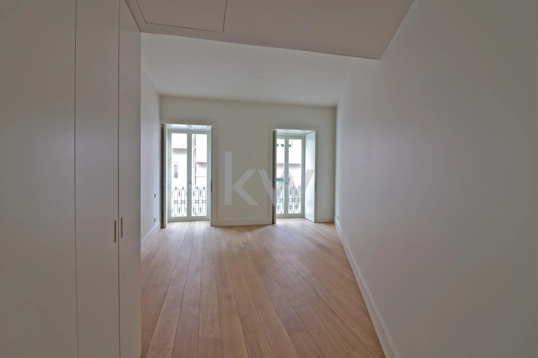 Apartamento T2 para Venda em Santo António Foto 32