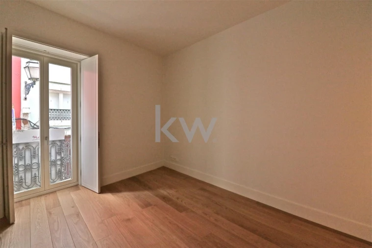 Apartamento T2 para Venda em Santo António Foto 19